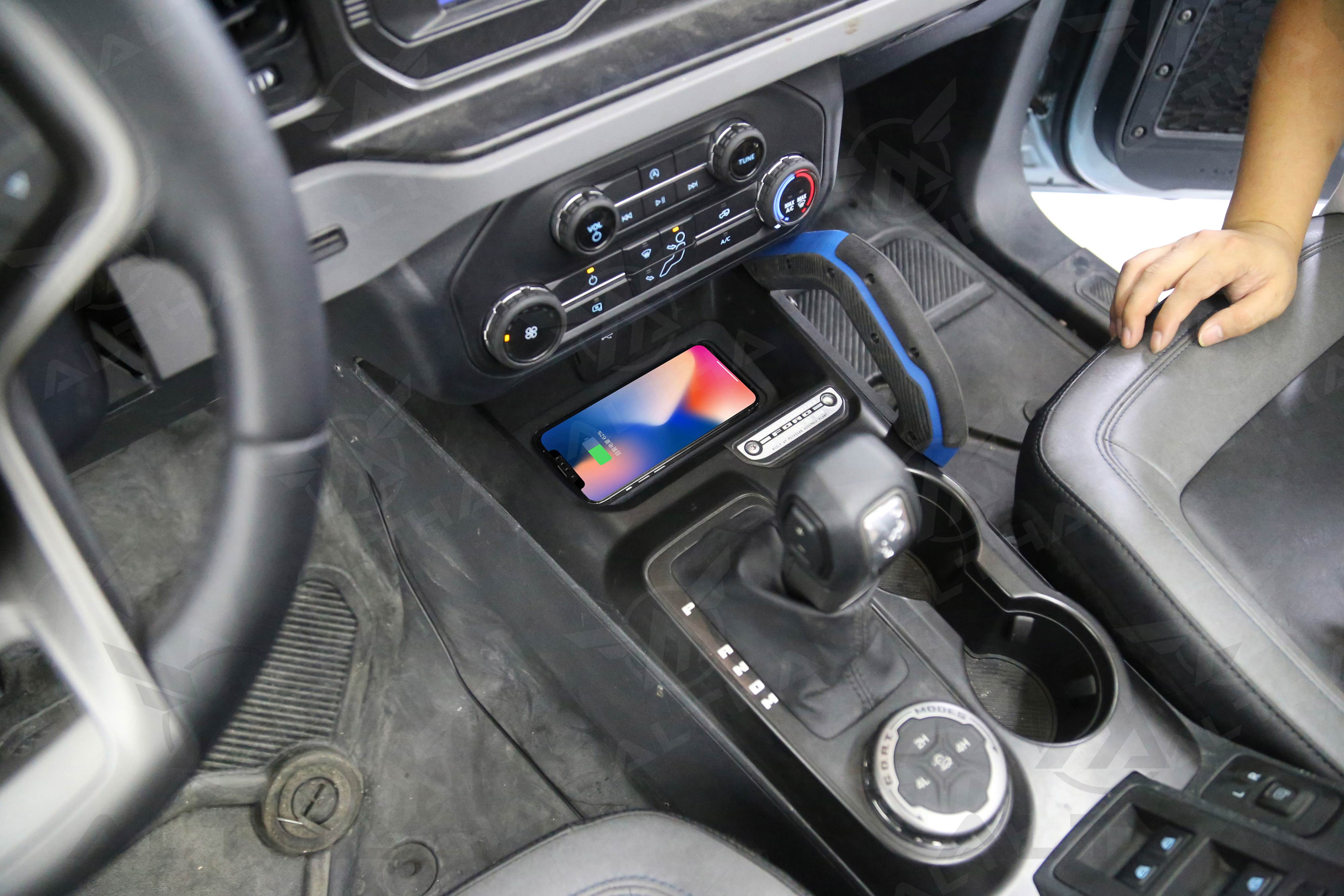 Center console wireless charger