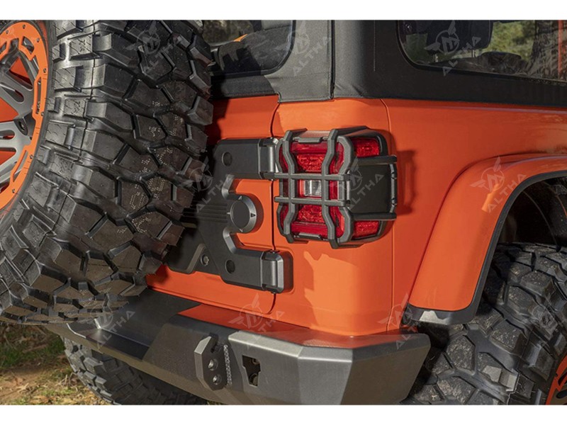 Jeep Wrangler JL Aluminum Tail Light Guard