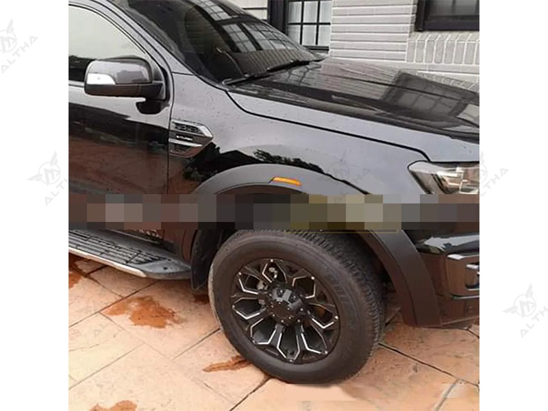 ABS Fender Flares With Reflective Strip for Ford Ranger T7