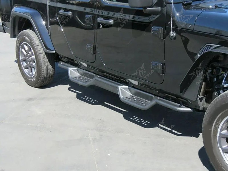 Jeep Gladiator Tubular Side Steps